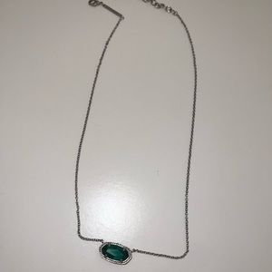 Kendra Scott necklace